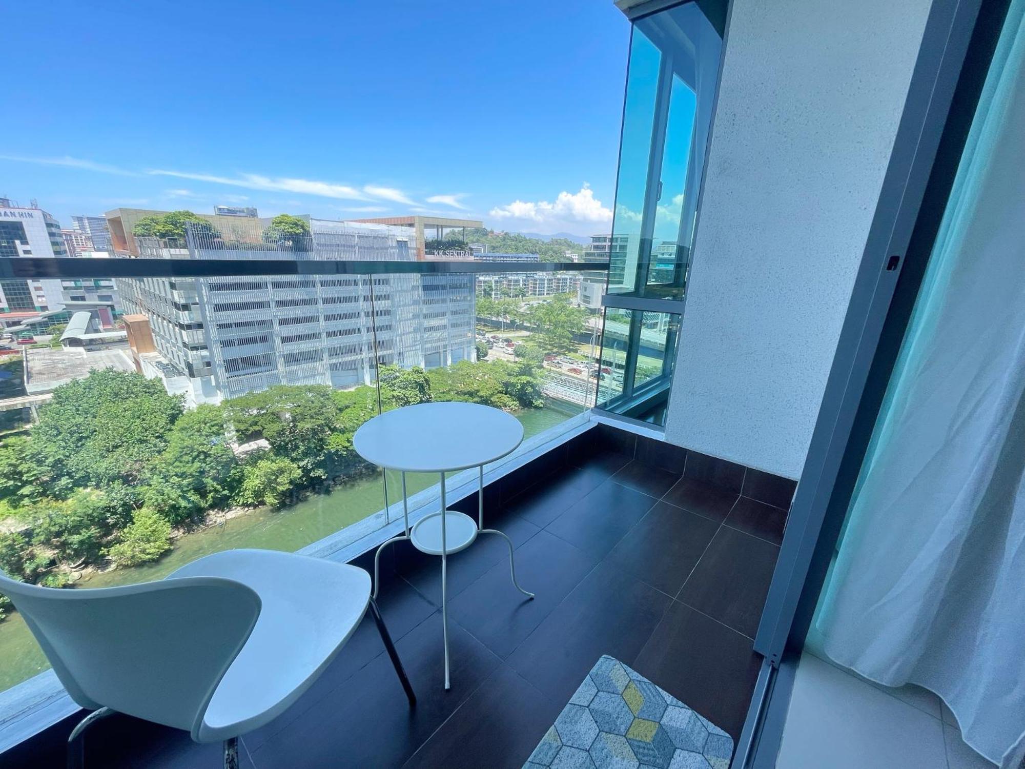 Apartment Ezyhouz - Imago The Loft Kota Kinabalu