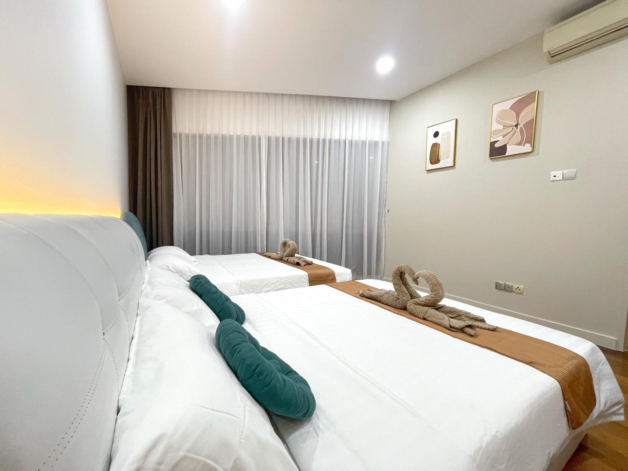Ezyhouz - Imago The Loft Apartment
