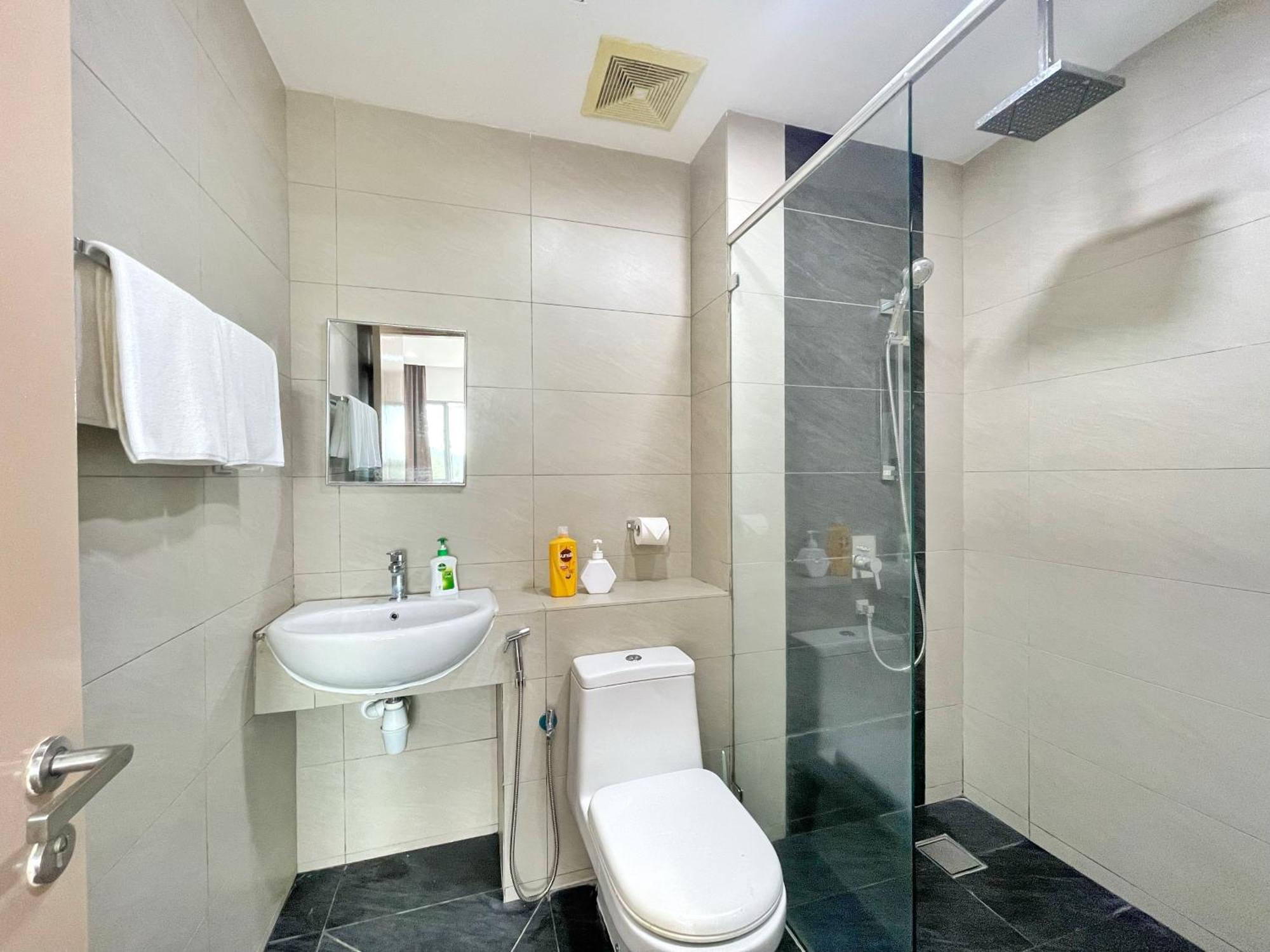Ezyhouz - Imago The Loft Apartment Kota Kinabalu